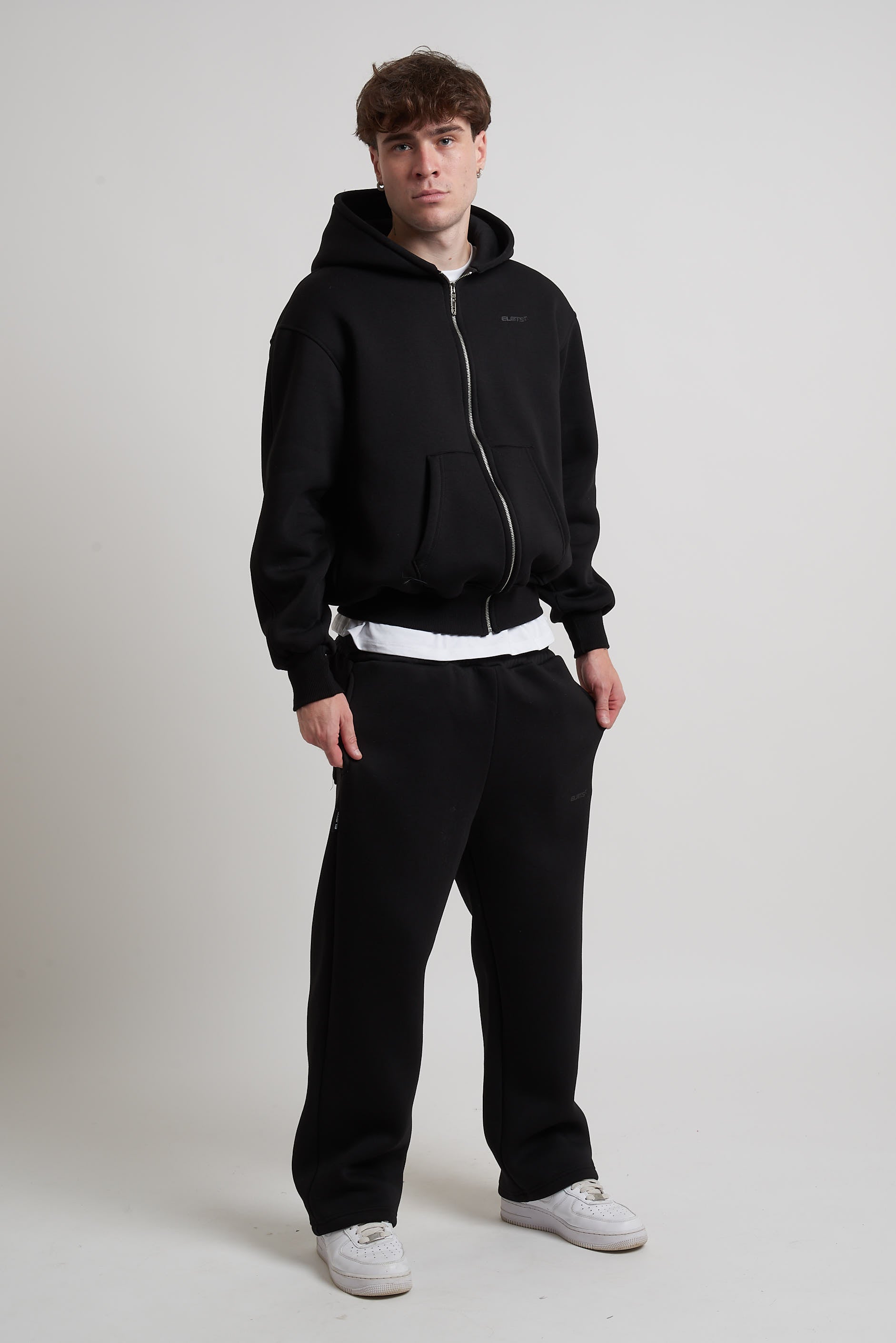 TRACK SUIT PITCH BLACK