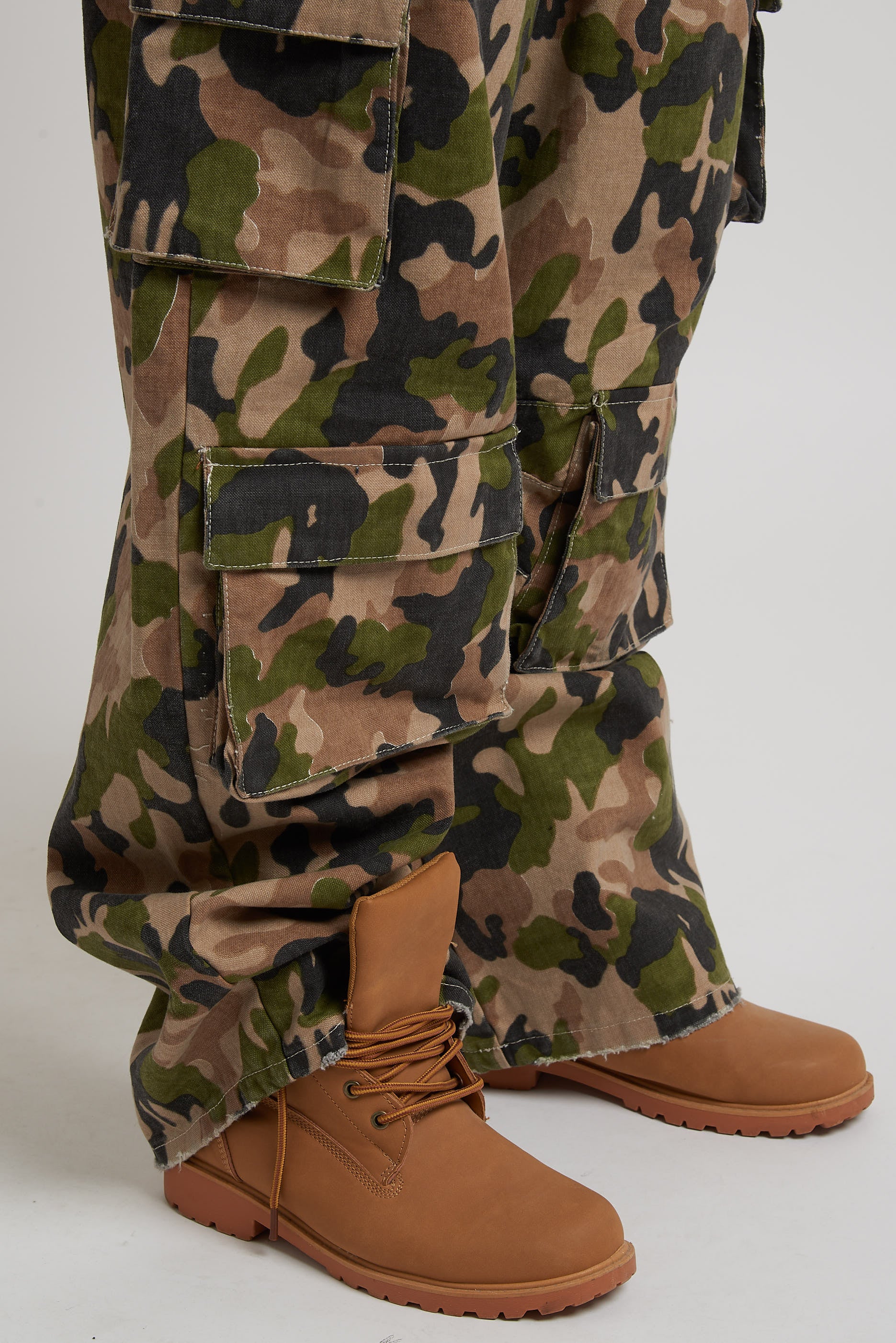 RECON CARGO CAMO PANTS BAGGY