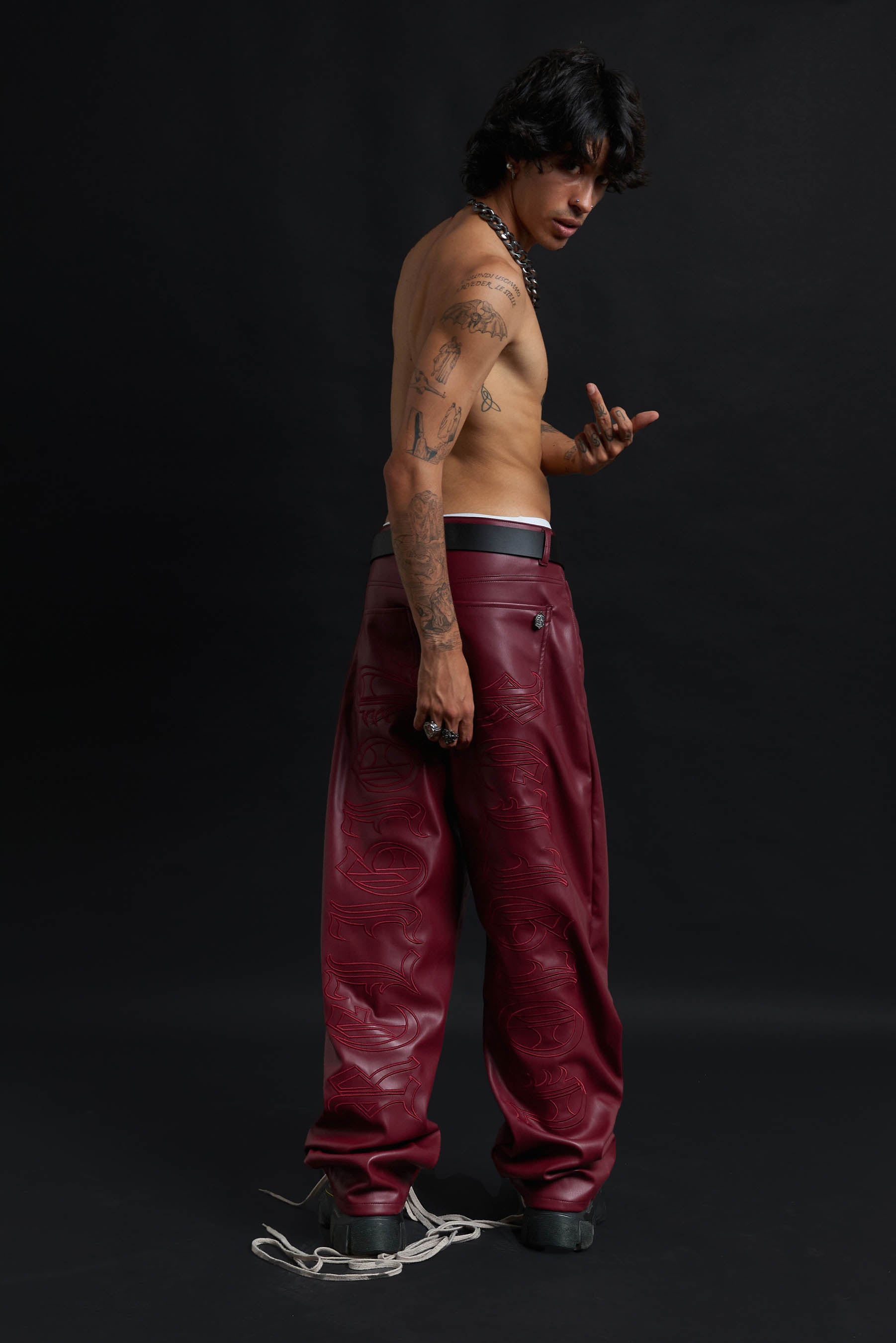RELIC LEATHER BAGGY BORDEAUX