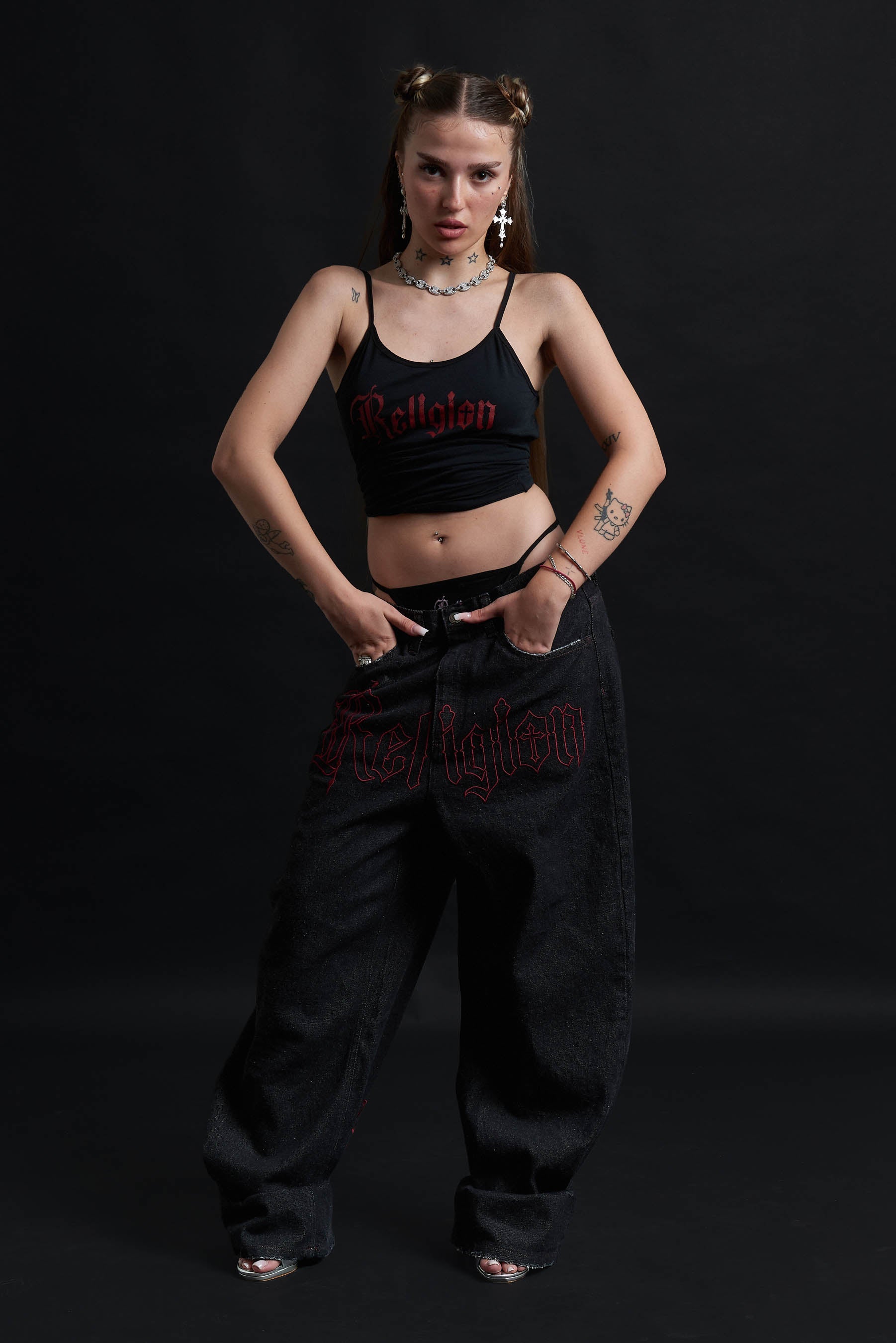THORN BAGGY DENIM – BLACK CRIMSON