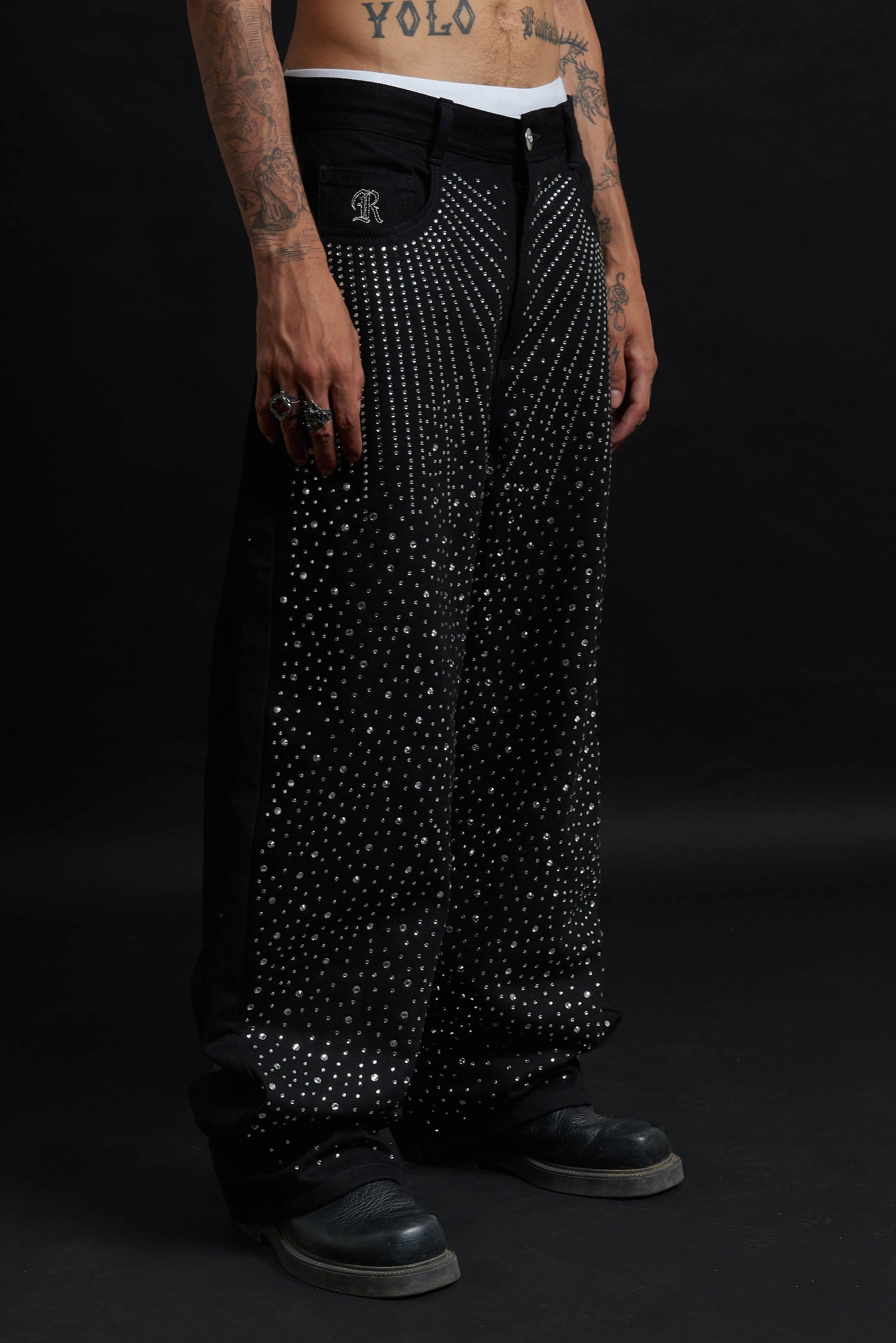 ECLIPSE RHINESTONE BAGGY BLACK