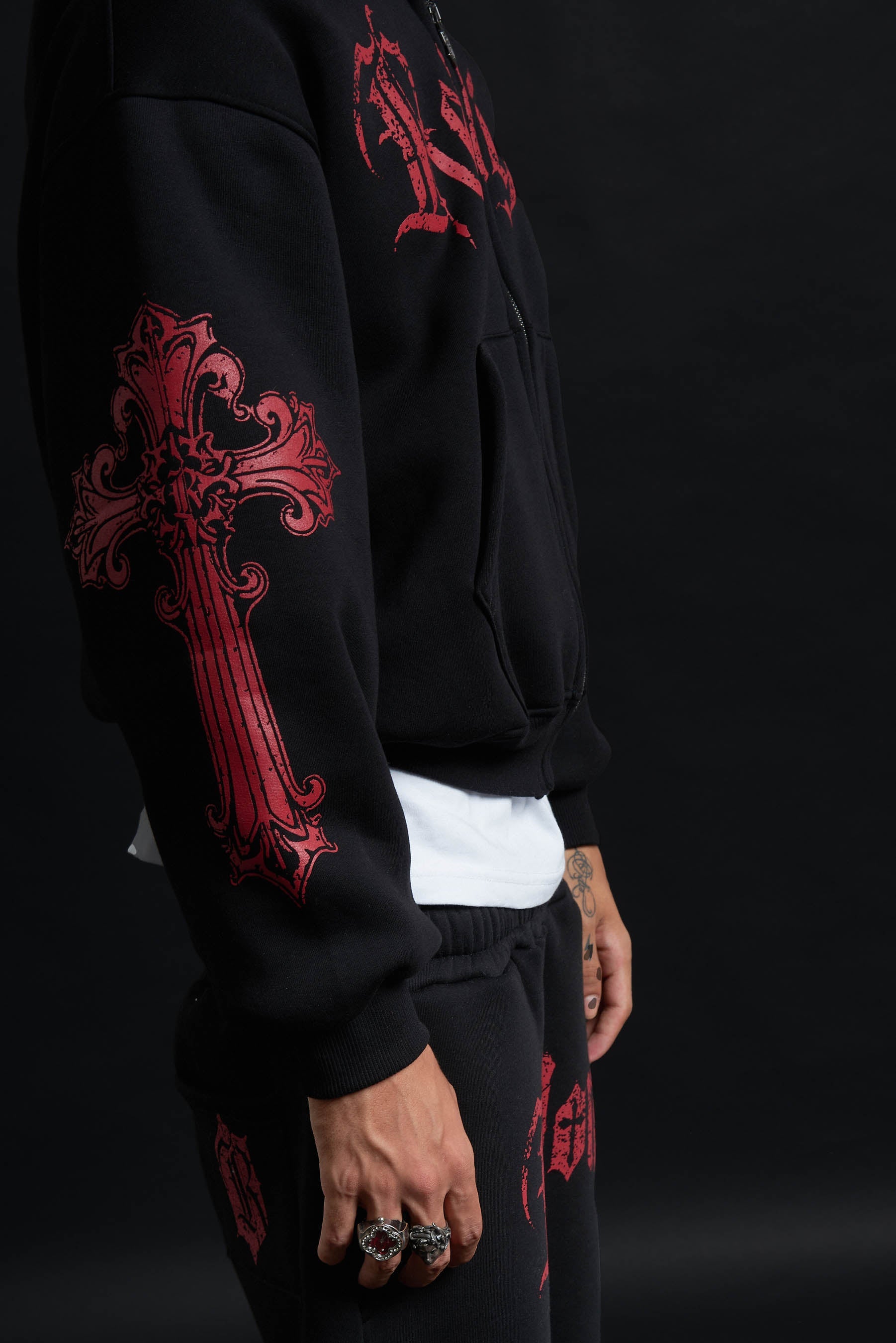 HOODIE CATHEDRAL BLACK&amp;RED