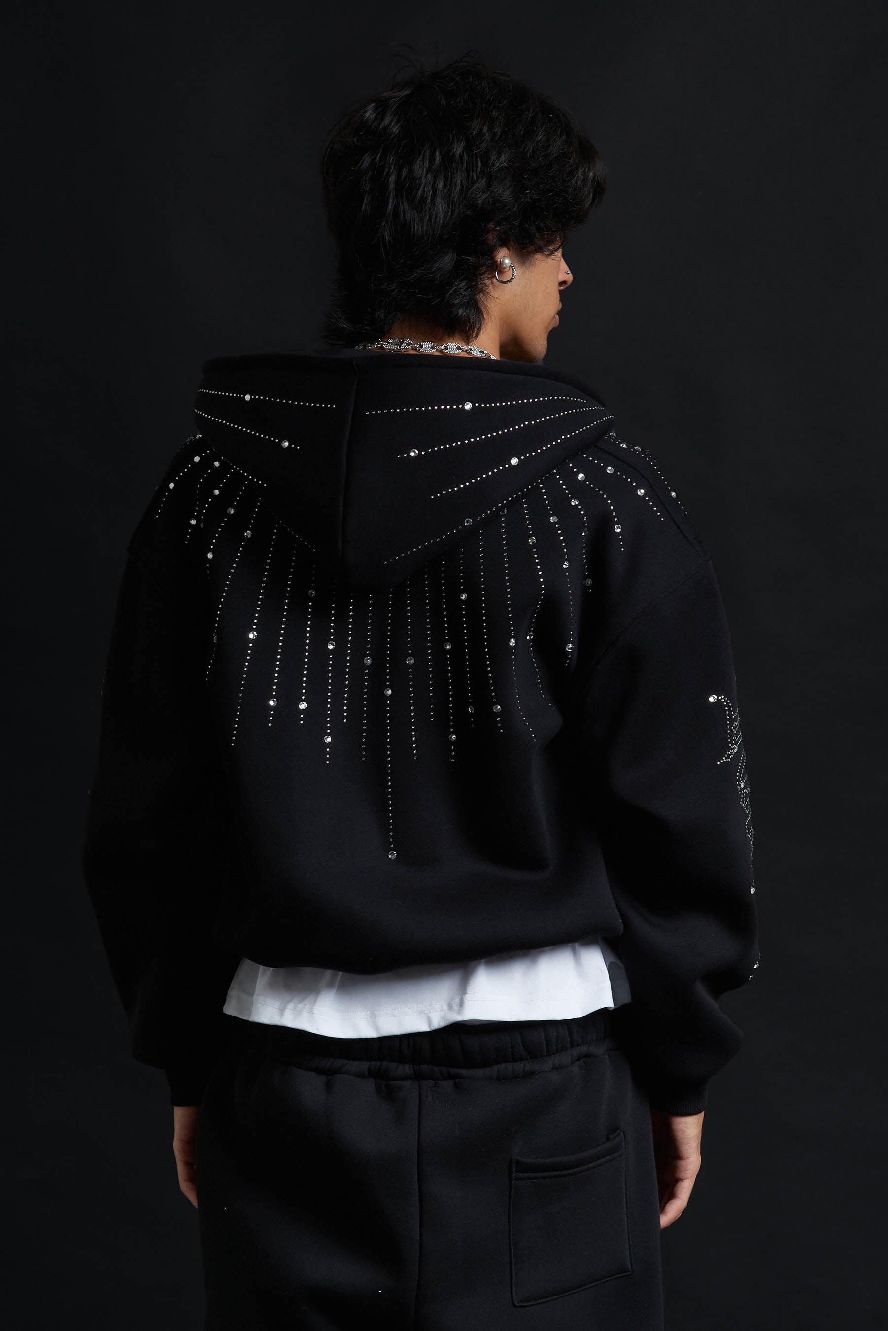 HOODIE RELIQUAR TOTAL BLACK CRYSTAL