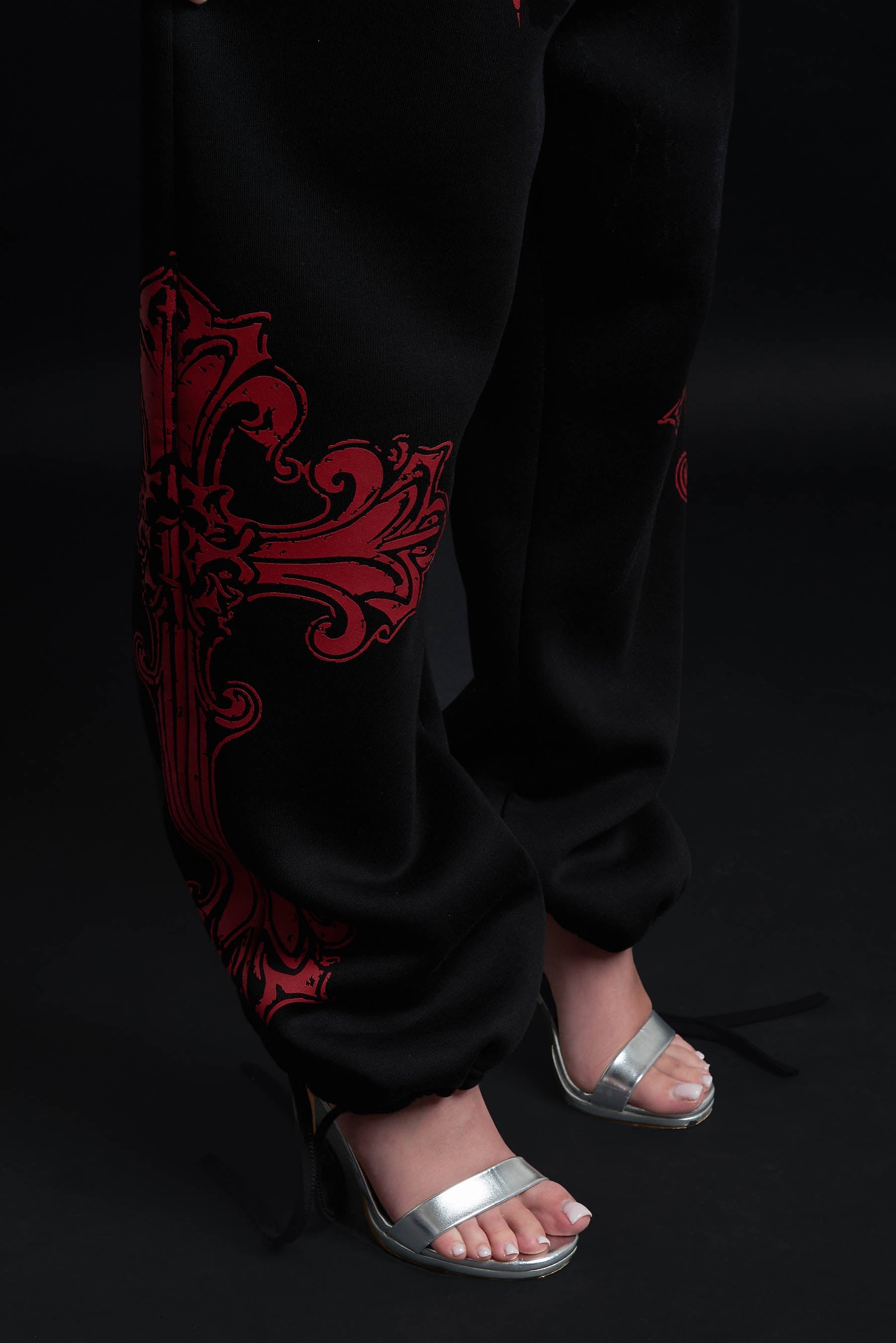 CATHEDRAL TRACK SUIT BLACK&amp;RED