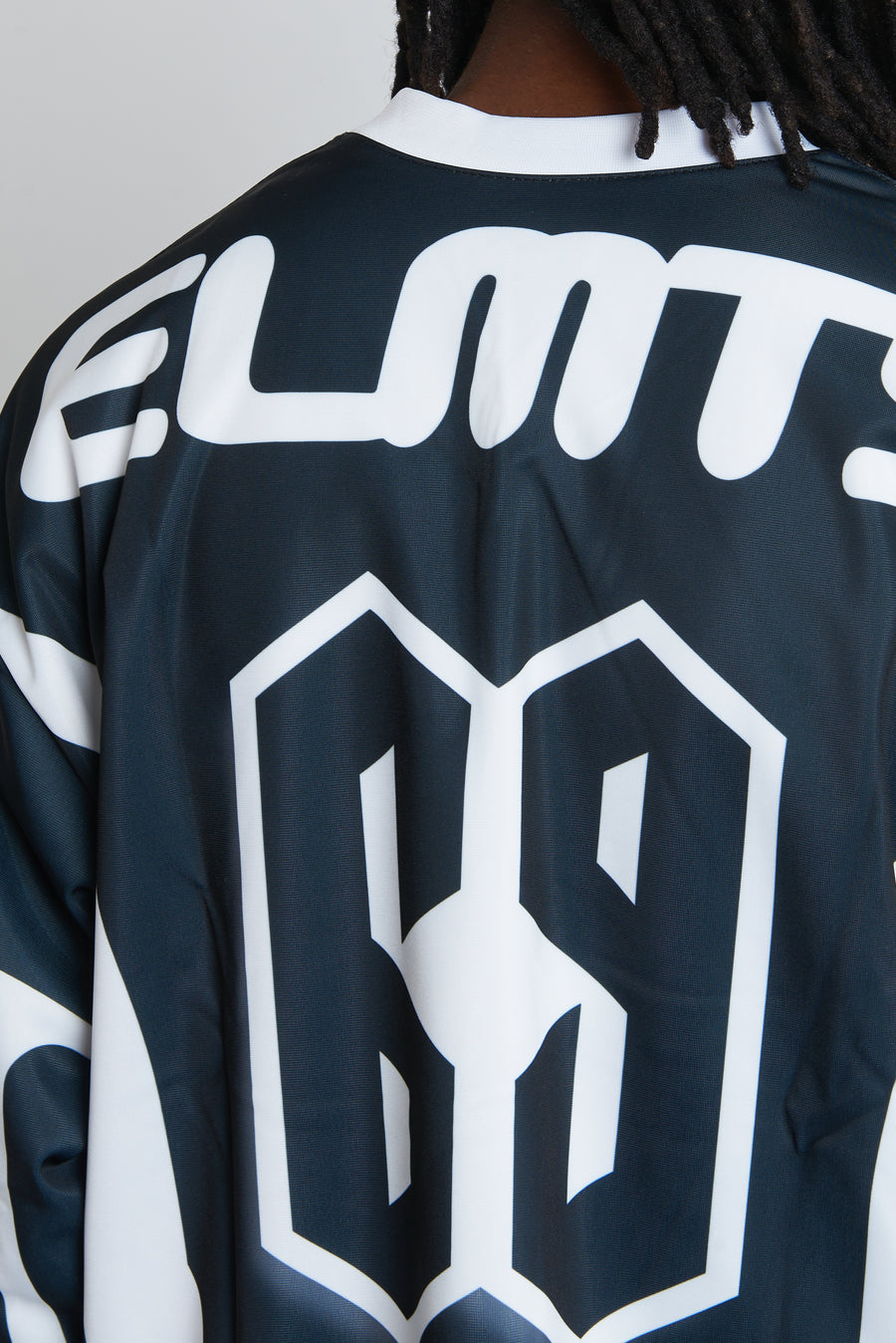 LONG SLEEVE SIX NINE BLACK