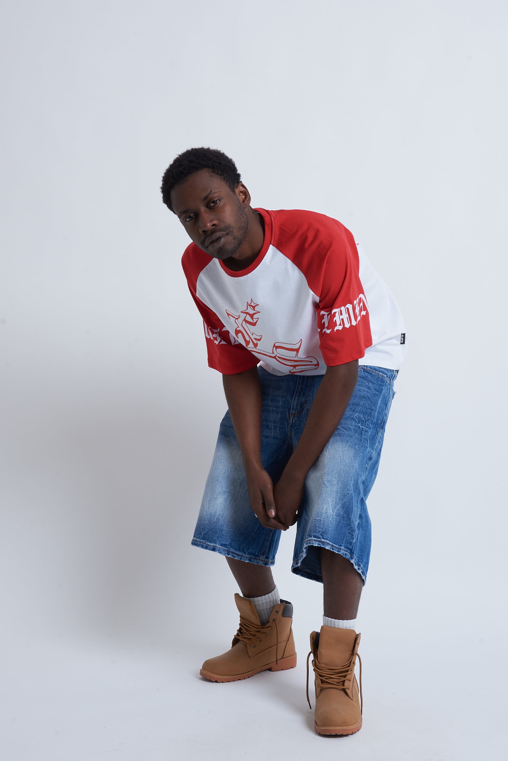 TEE ROYAL COAT OF ARMS RED MC