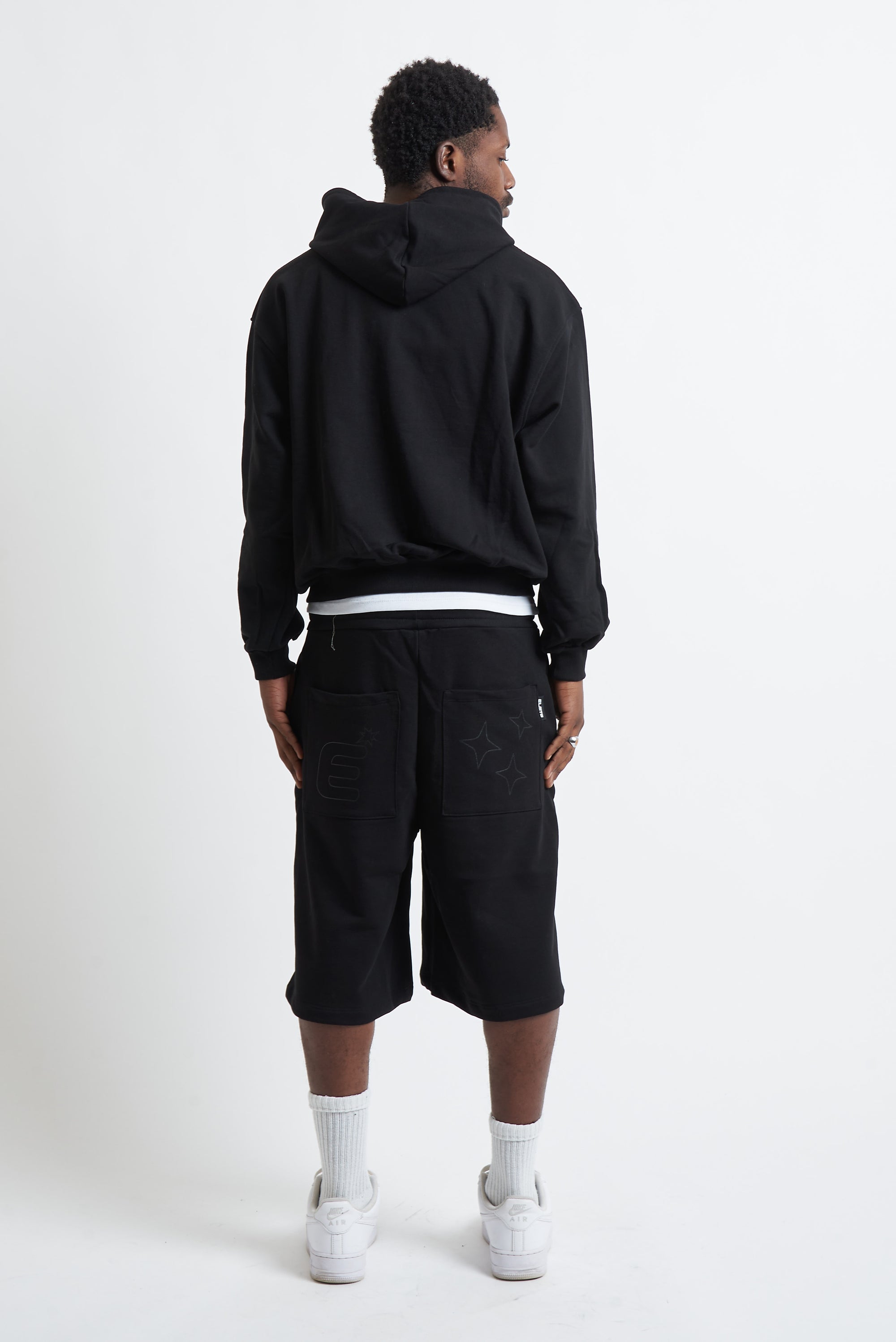 COMPLETO ESSENTIAL BLACK