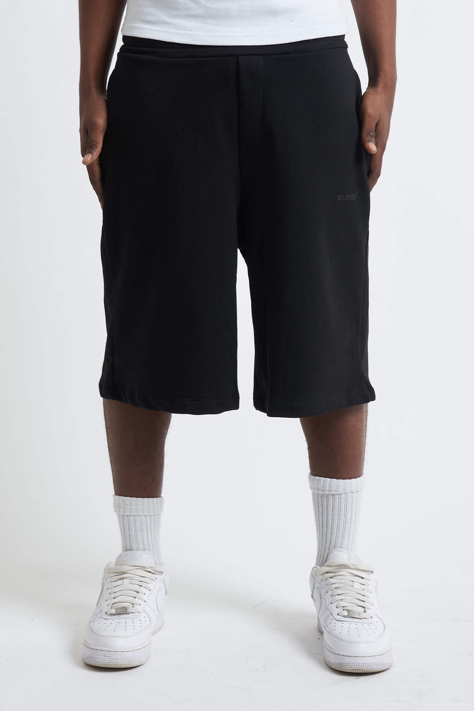 COMPLETO ESSENTIAL BLACK