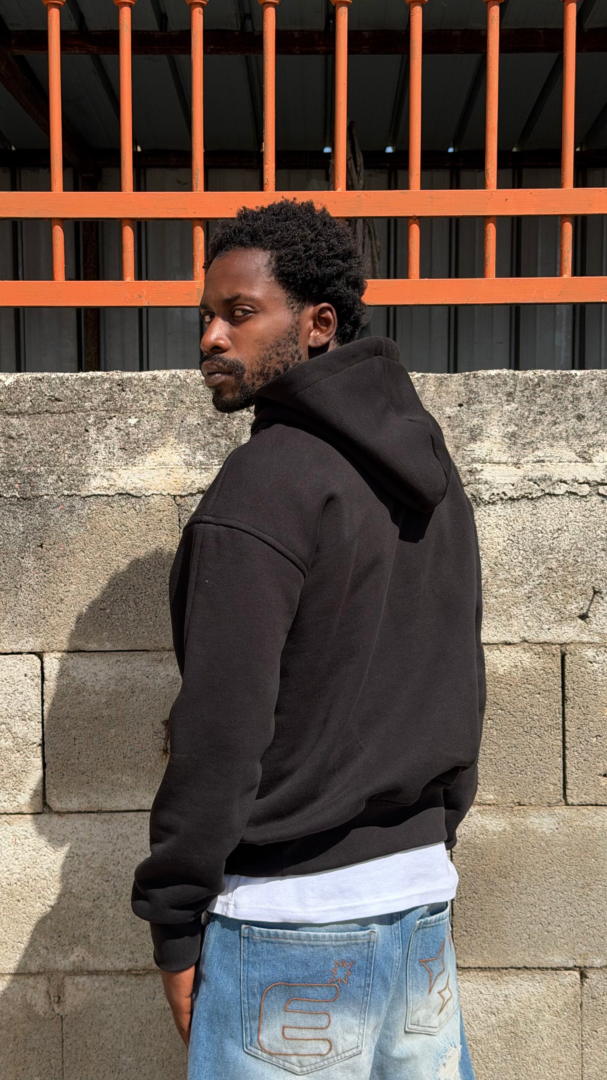 STRUCTURE HOODIE PITCH BLACK