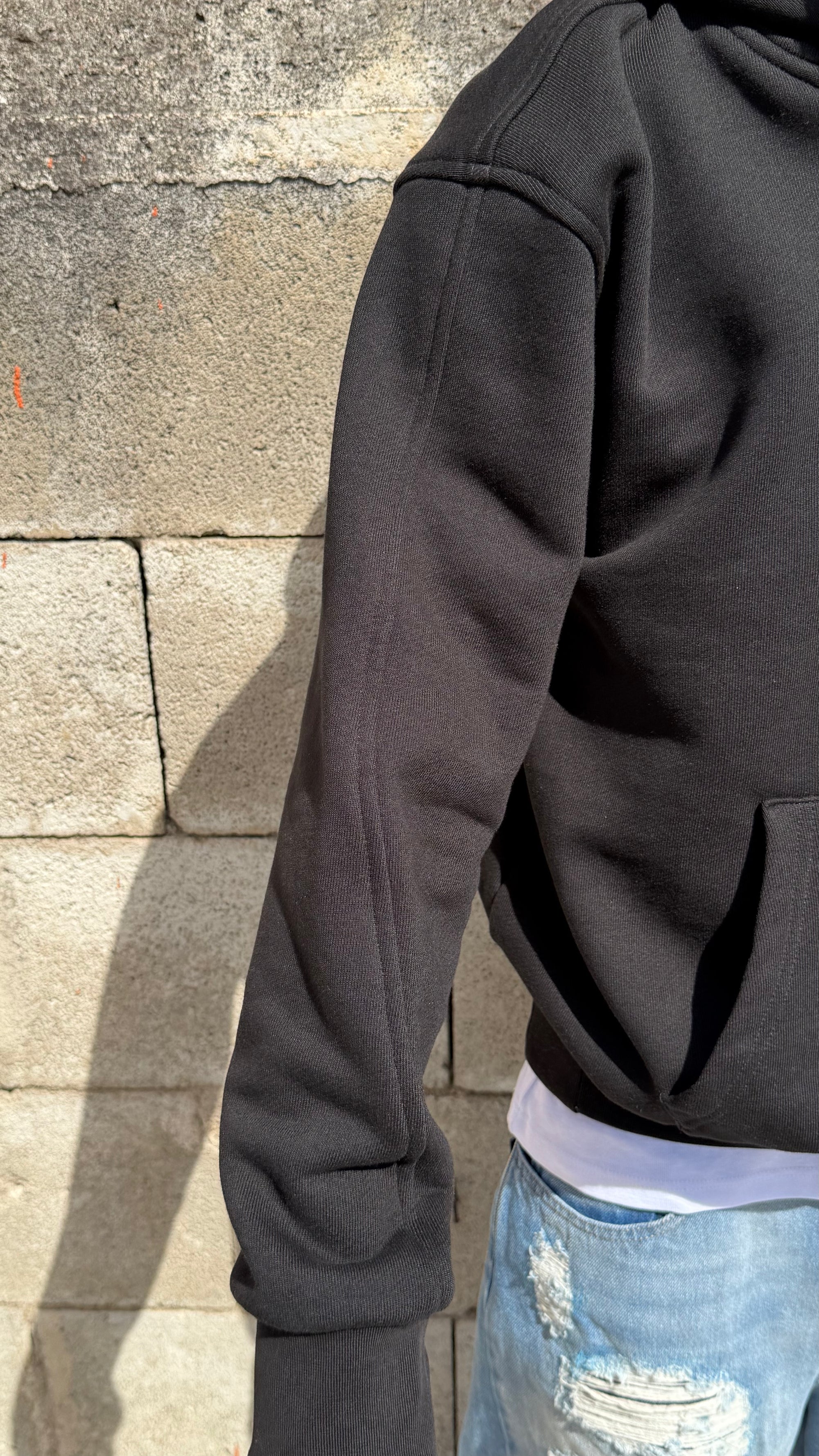 STRUCTURE HOODIE PITCH BLACK