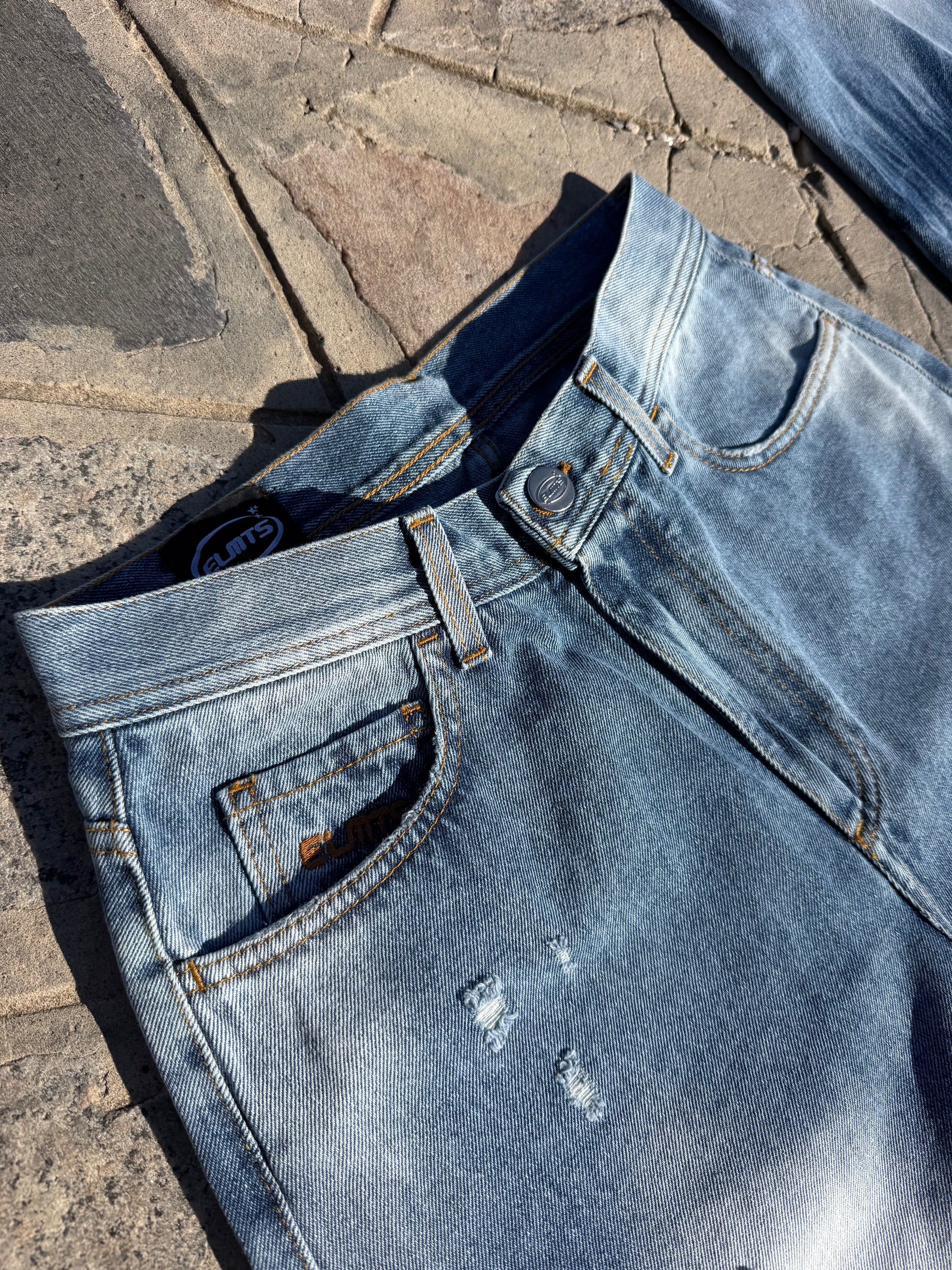 DENIM BAGGY  LIGHTNING