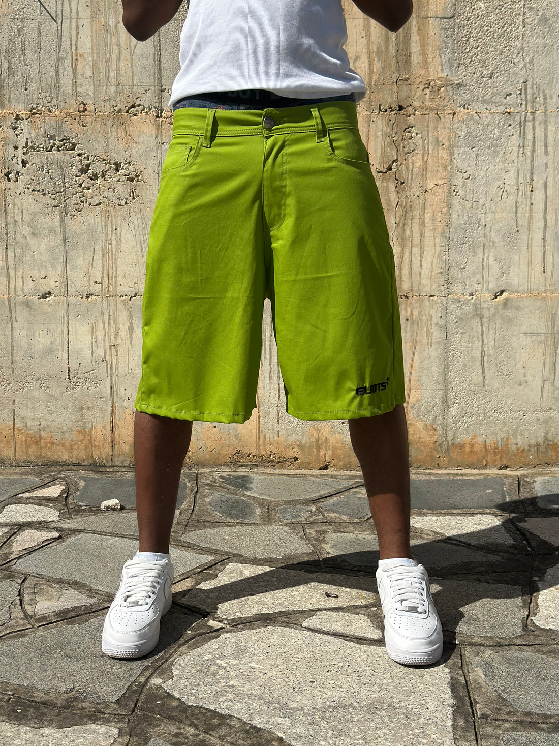 JORTS COTONE EMBROIDERED DARCK ACID