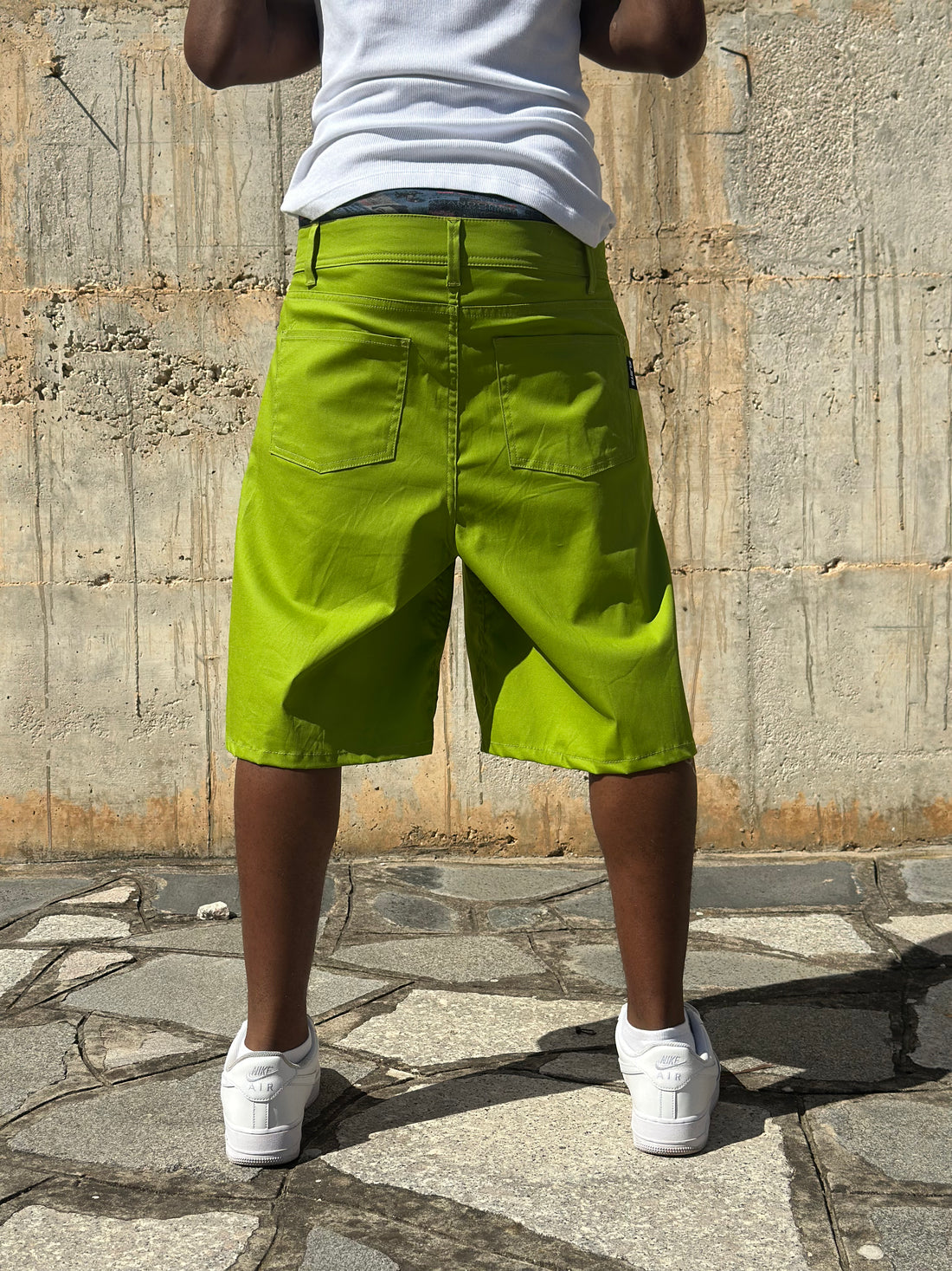 JORTS COTONE EMBROIDERED DARCK ACID