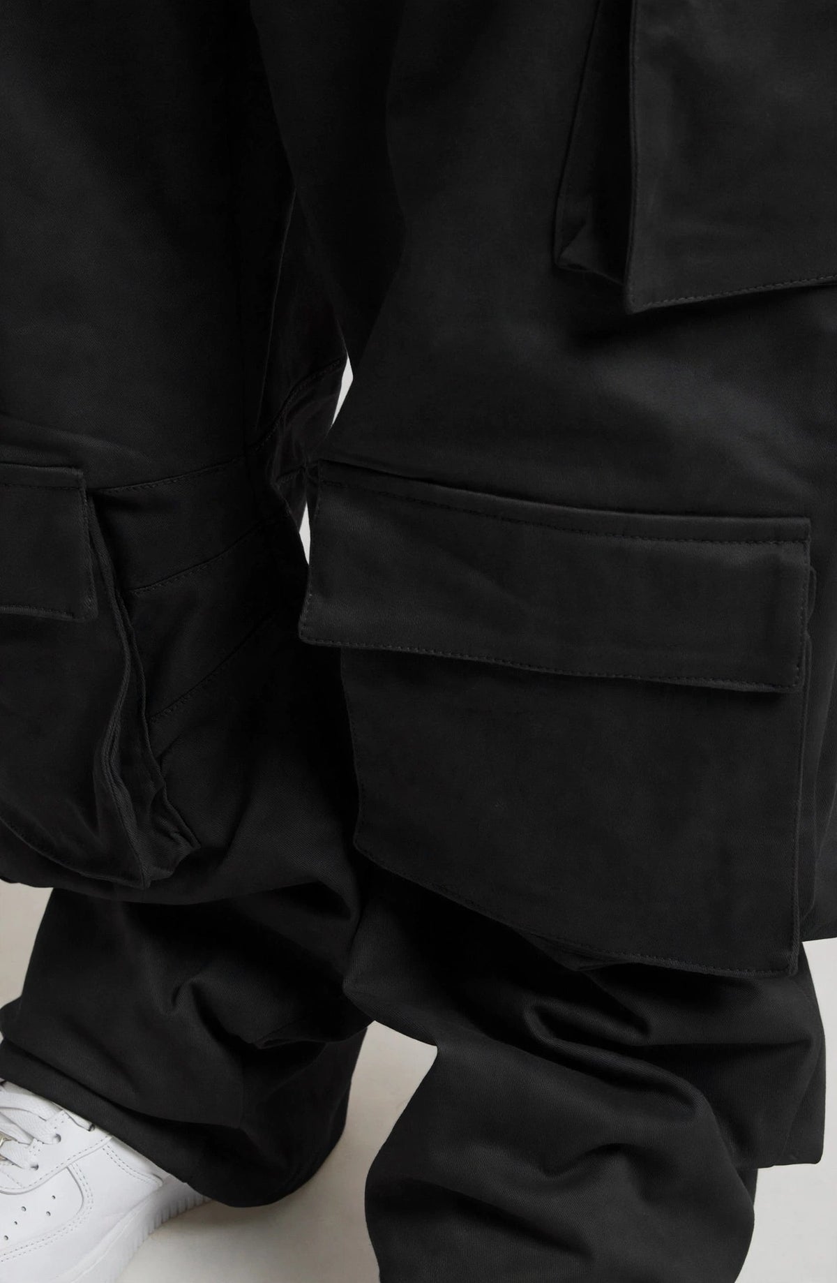 CONSTELLATION MULTI CARGO BAGGY BLACK